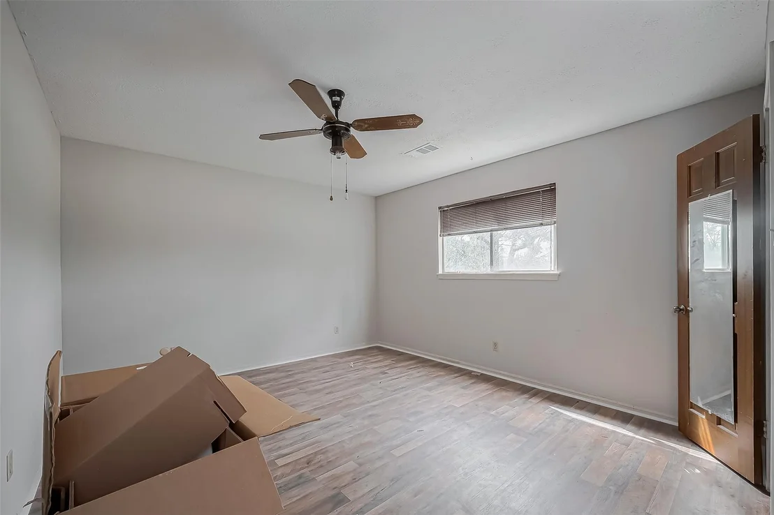 Photo of 811 Loire Lane