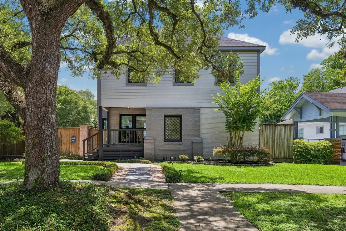 Photo of 4344 Clay Street