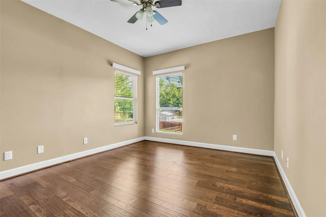 Photo of 29015 Commons Oaks Drive