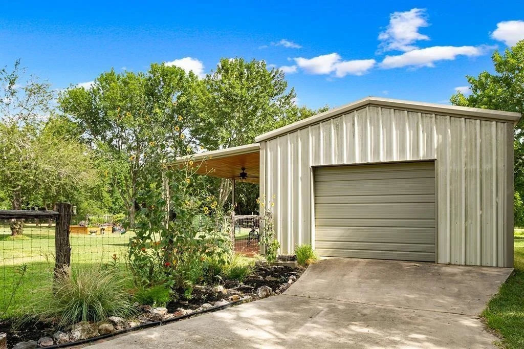Photo of 27111 Clay Road