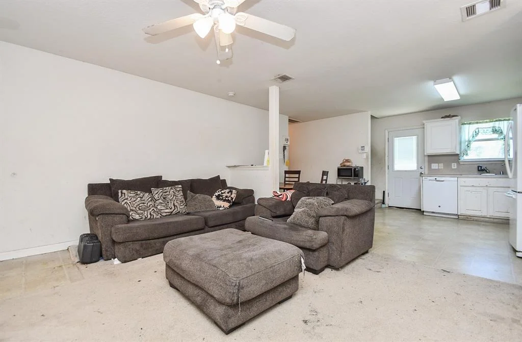 Photo of 3819 Middlecrest Lane