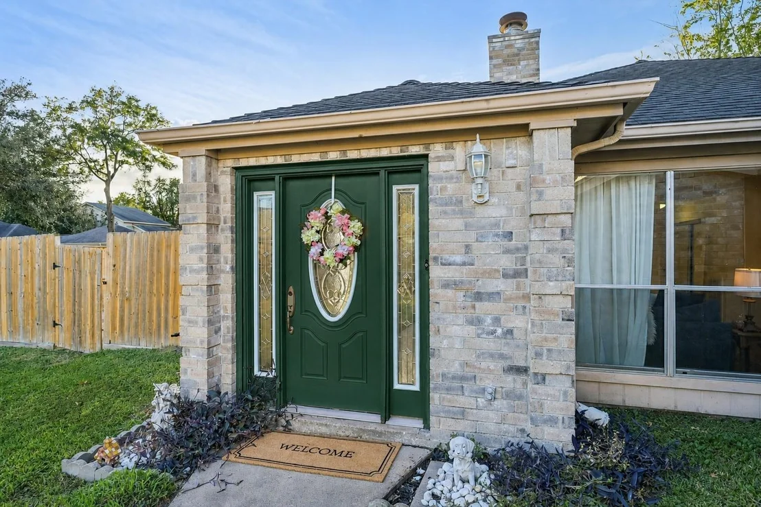 Photo of 2918 Crest Park Drive