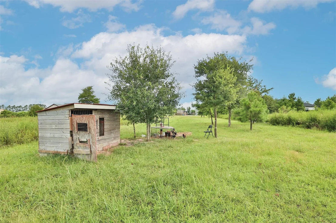 Photo of 1429 Road 5728