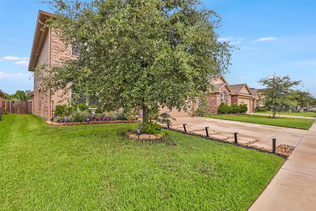 Photo of 1349 Lariat Ridge Trail