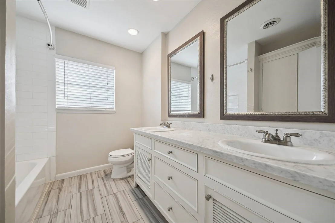 Photo of 11519 Endicott Lane