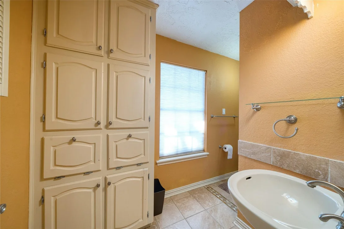 Photo of 3802 Millbridge Drive