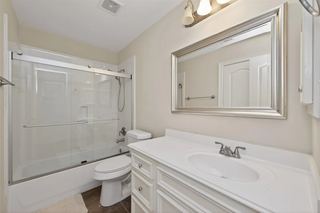 Photo of 3327 Willowbend Road