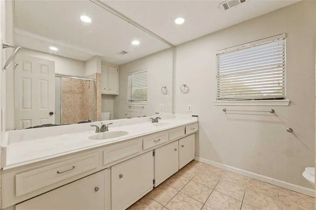 Photo of 21339 Park York Drive