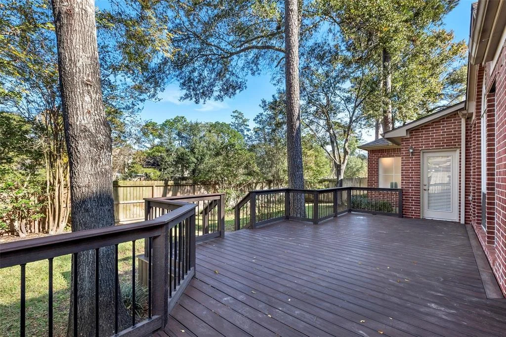 Photo of 83 N Greenvine Circle