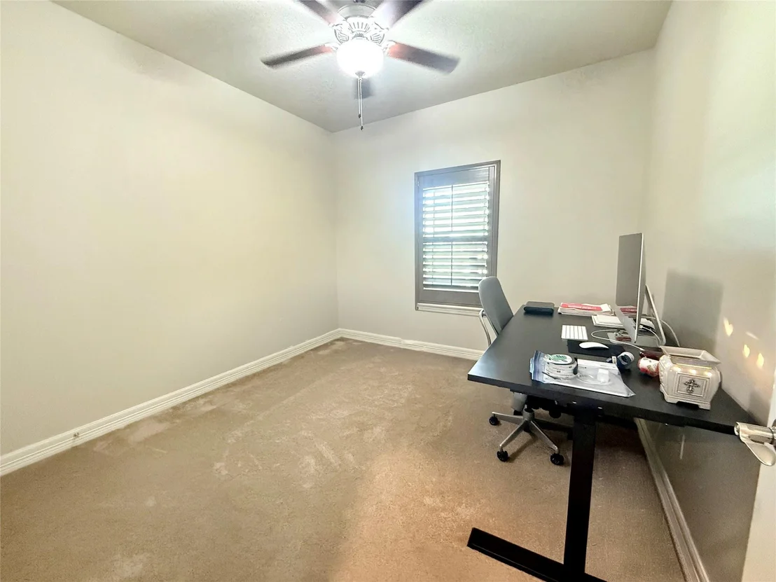 Photo of 313 Creekside Lane