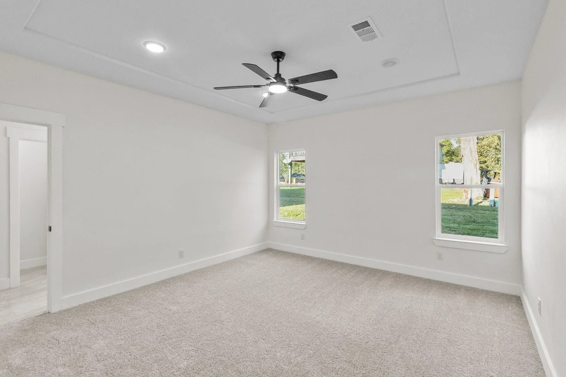 Photo of 419 Echo Lane
