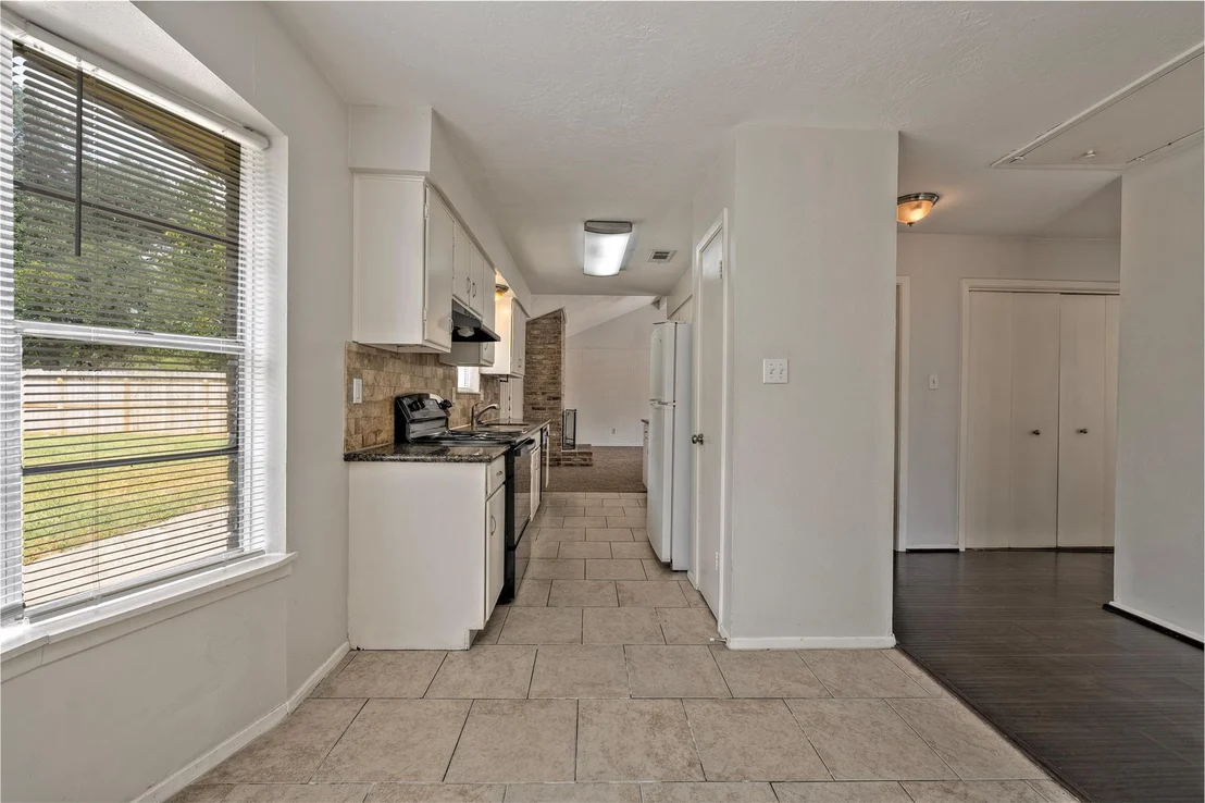 Photo of 11331 Rousseau Drive