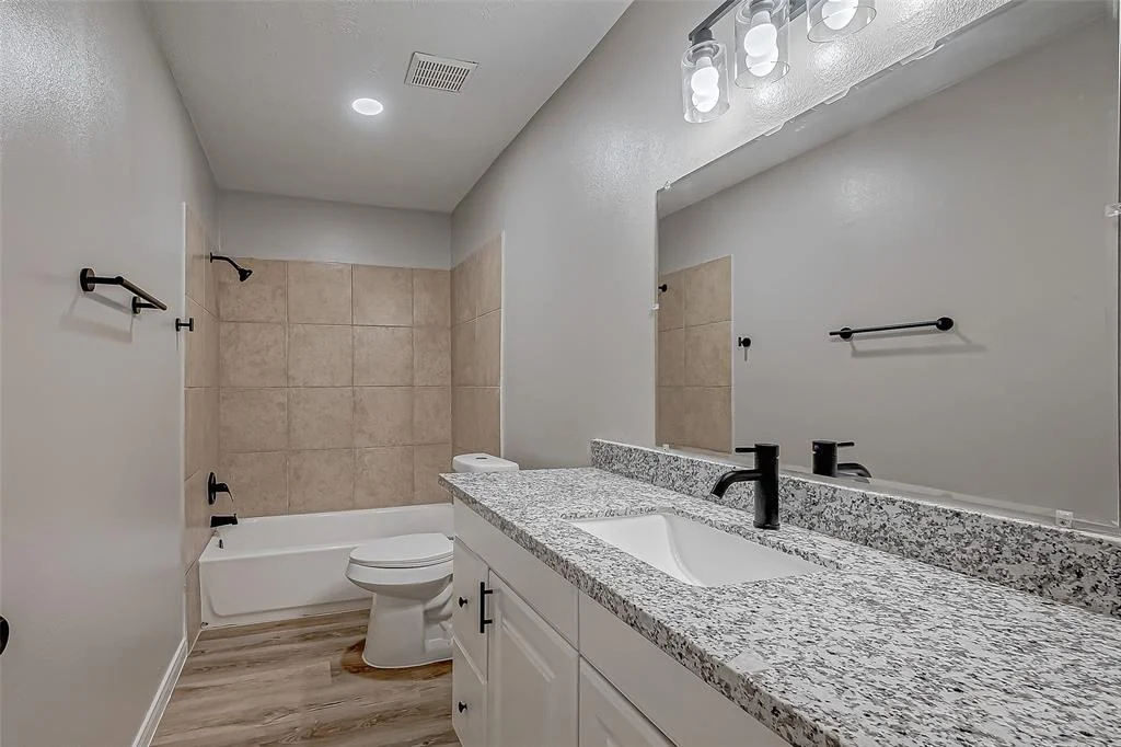 Photo of 19331 Gagelake Lane