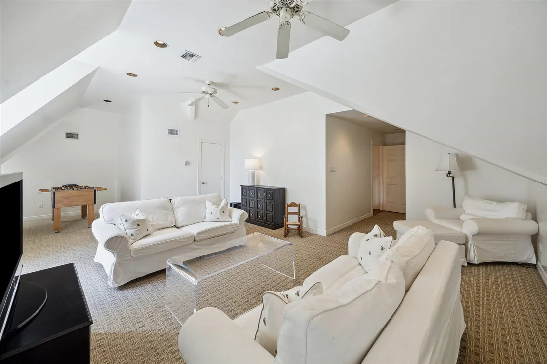 Photo of 3652 Overbrook Lane