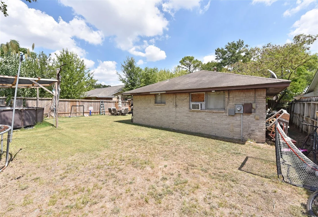 Photo of 10119 Hannon Drive