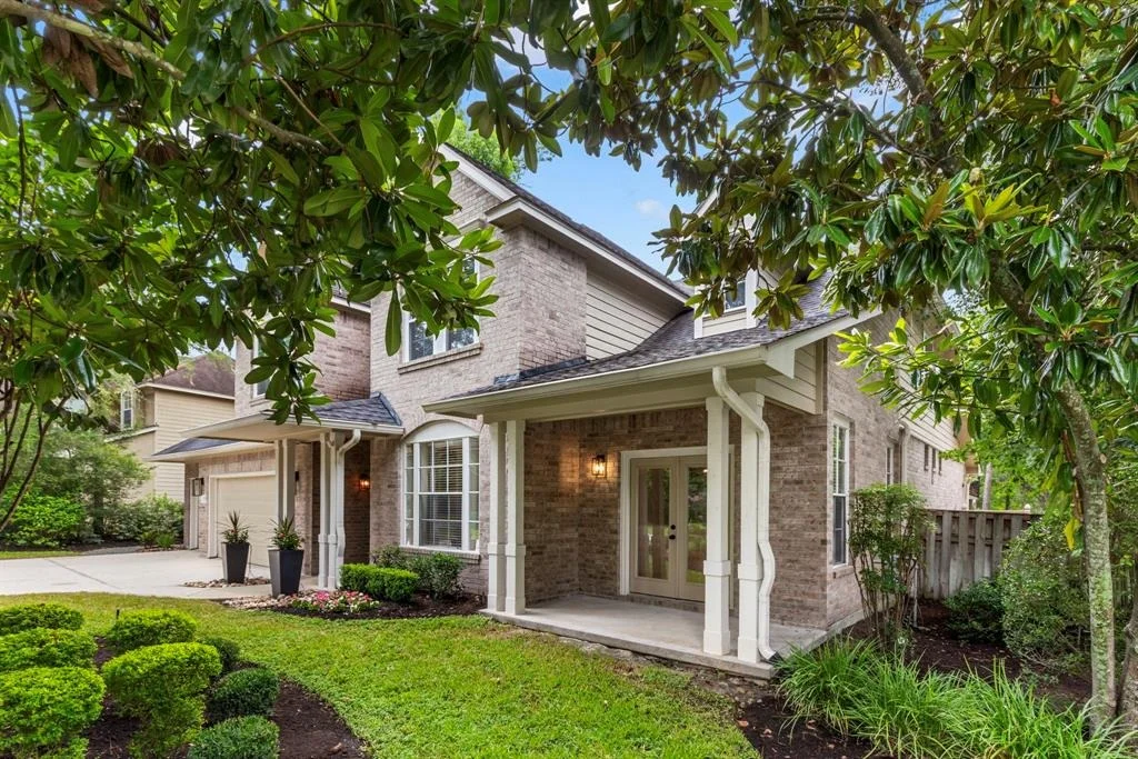 Photo of 55 N Altwood Circle