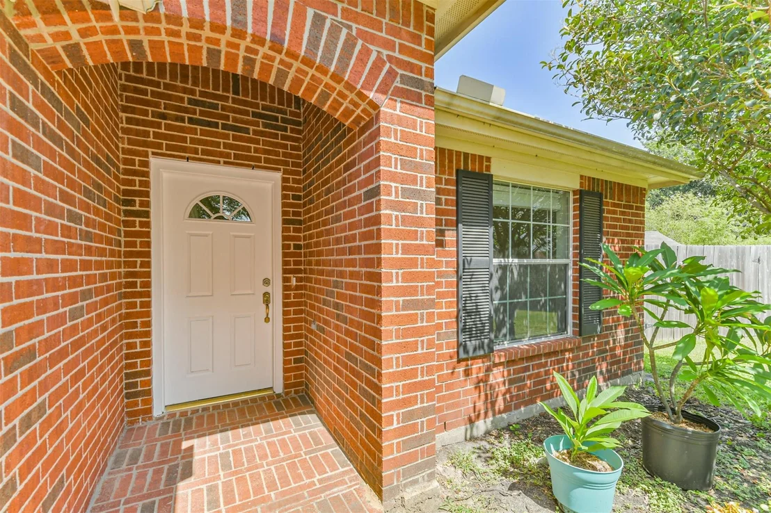 Photo of 11806 Piney Way Lane