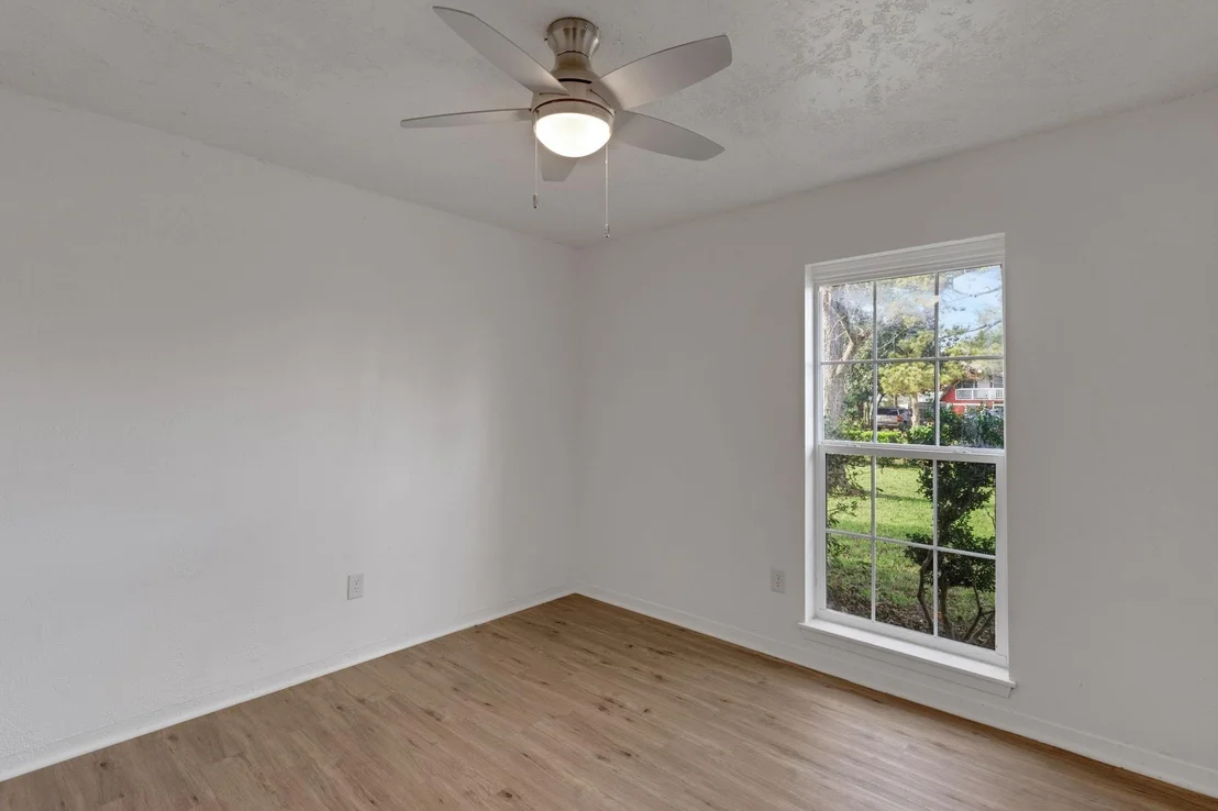 Photo of 20 Woods Lane