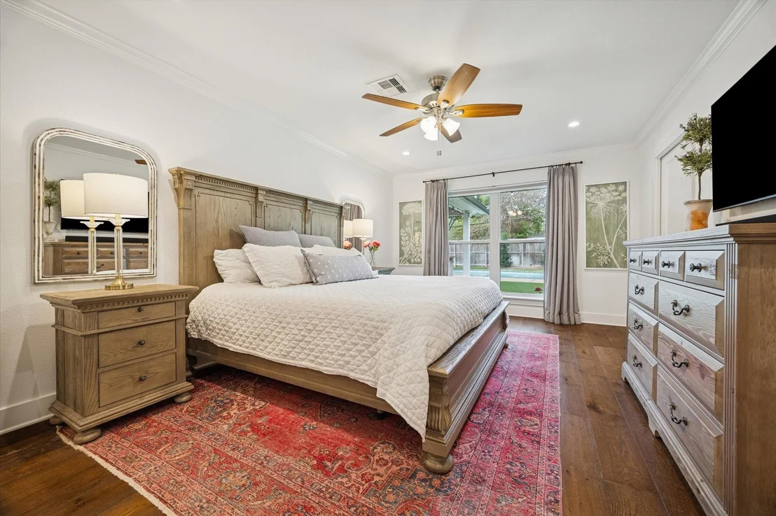 Photo of 1210 Briarbrook Drive
