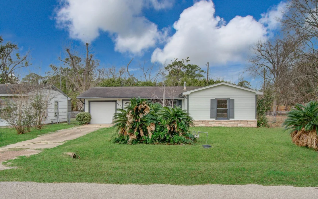 Photo of 2417 Pecan Street