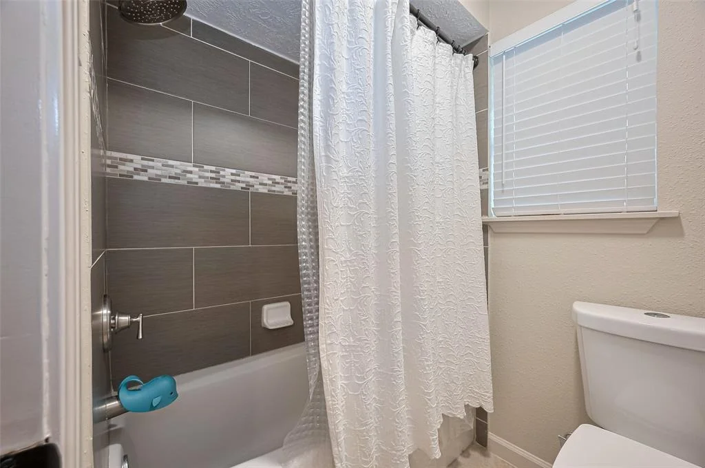 Photo of 10807 Overbrook Lane