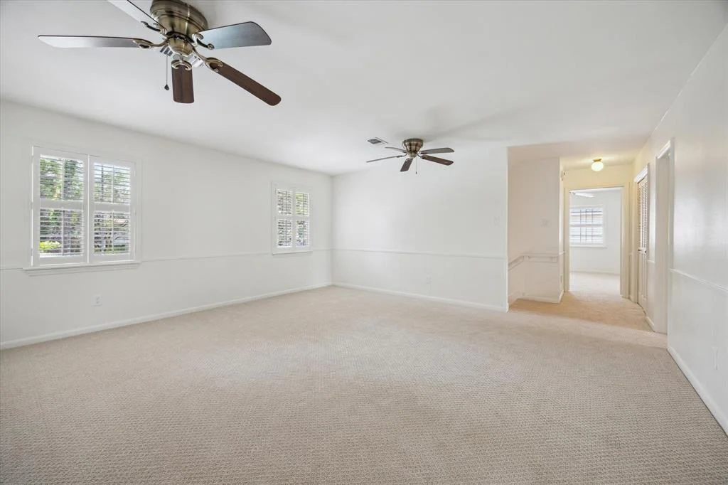 Photo of 807 Thornbranch Drive