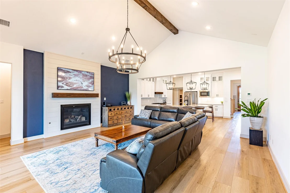 Photo of 11705 Grandview Drive