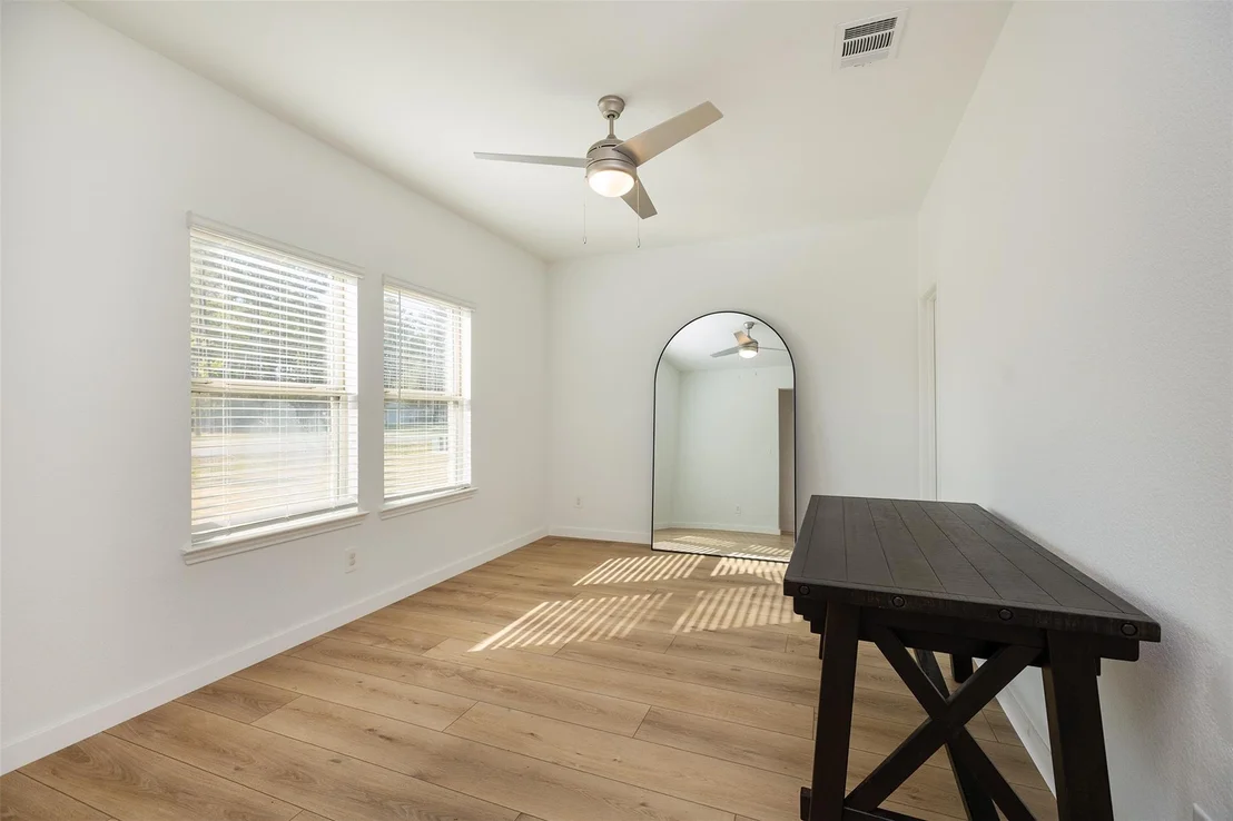 Photo of 2819 Roman Forest Boulevard