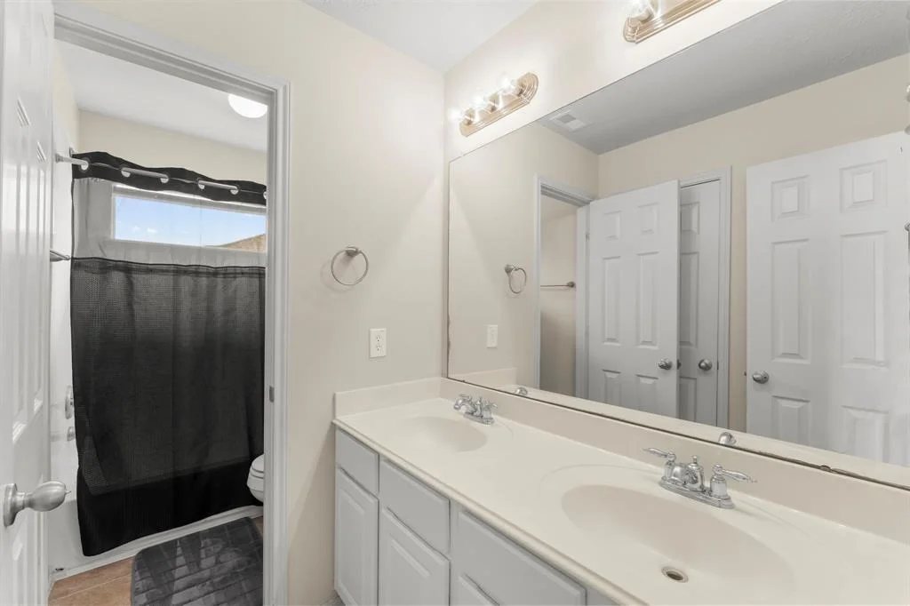 Photo of 31820 Forest Oak Lane