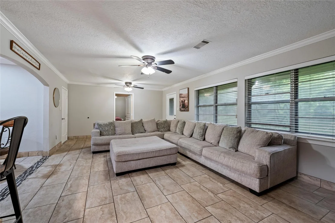 Photo of 1803 Edgehill Road