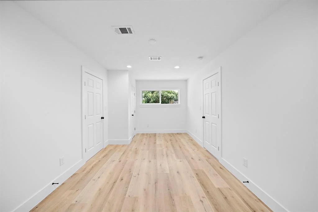 Photo of 4102 Levonshire Drive