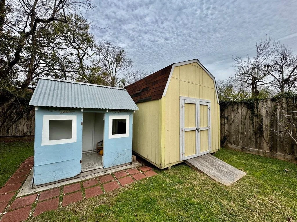 Photo of 1124 Altic Street