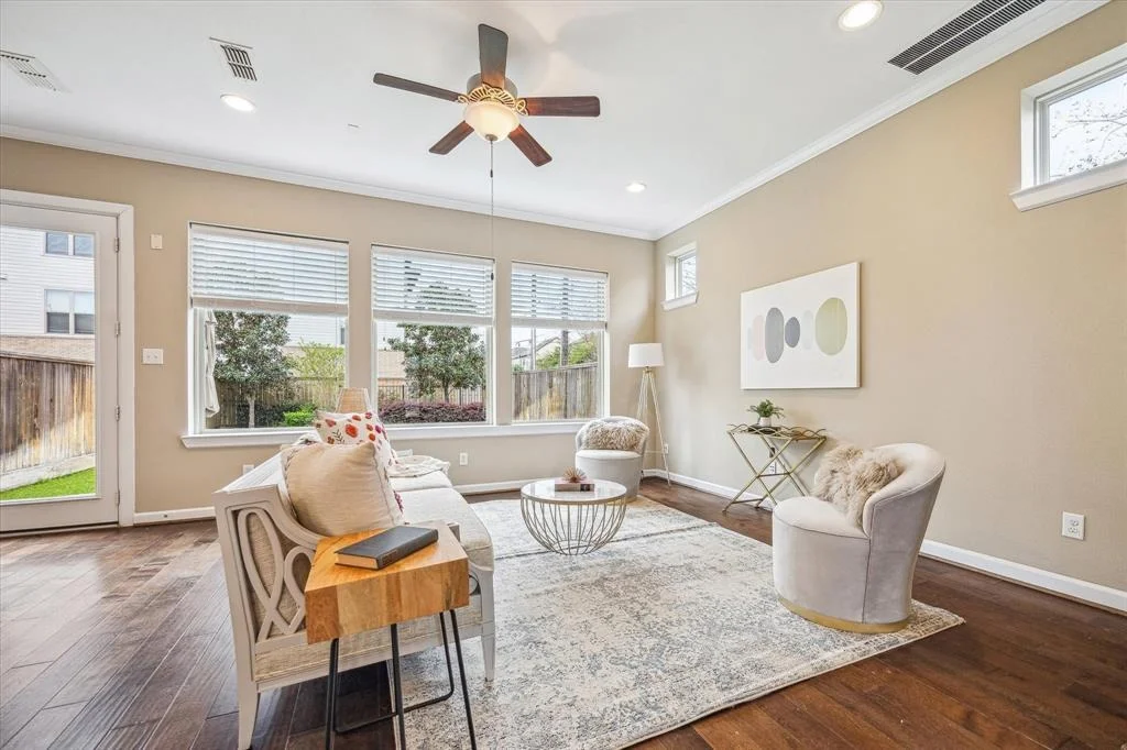 Photo of 8823 Narrow Leaf Street