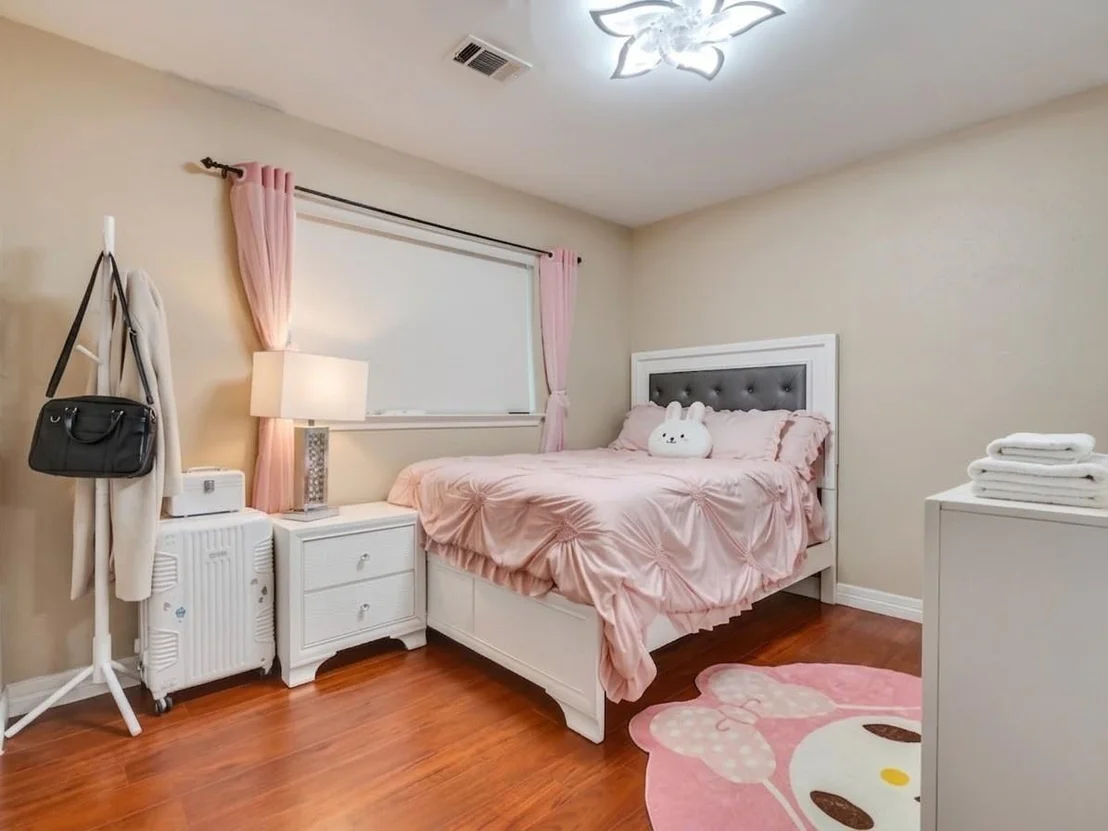 Photo of 7234 Colima Drive