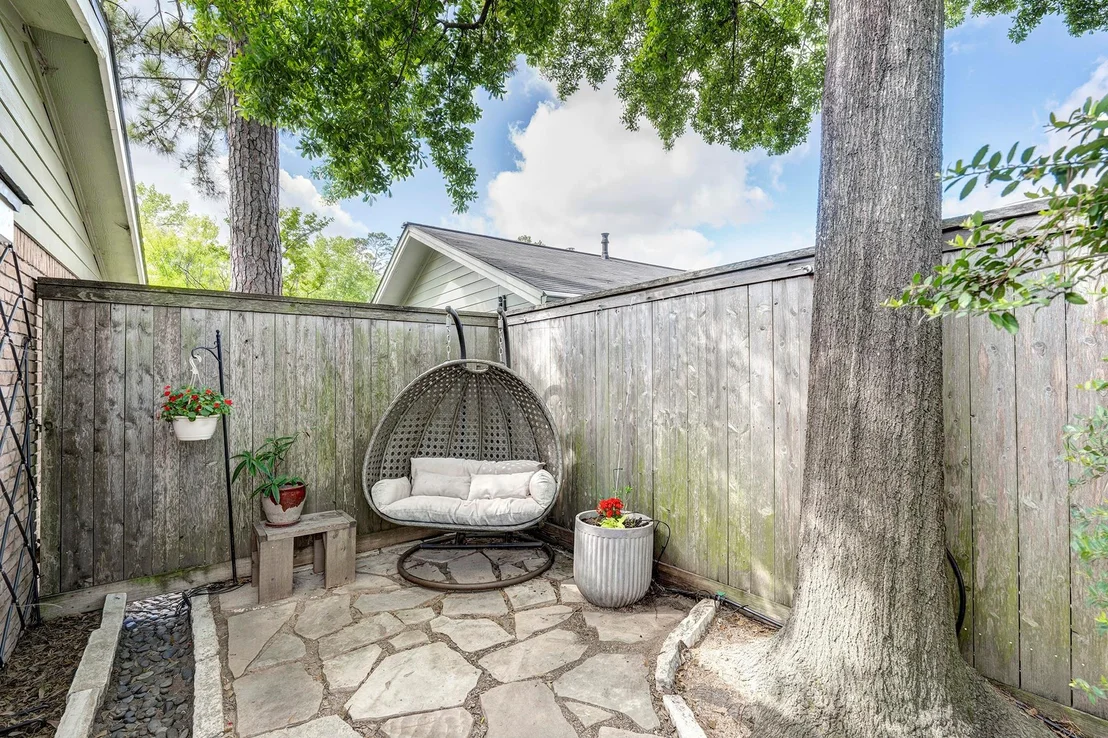 Photo of 722 Azaleadell Drive