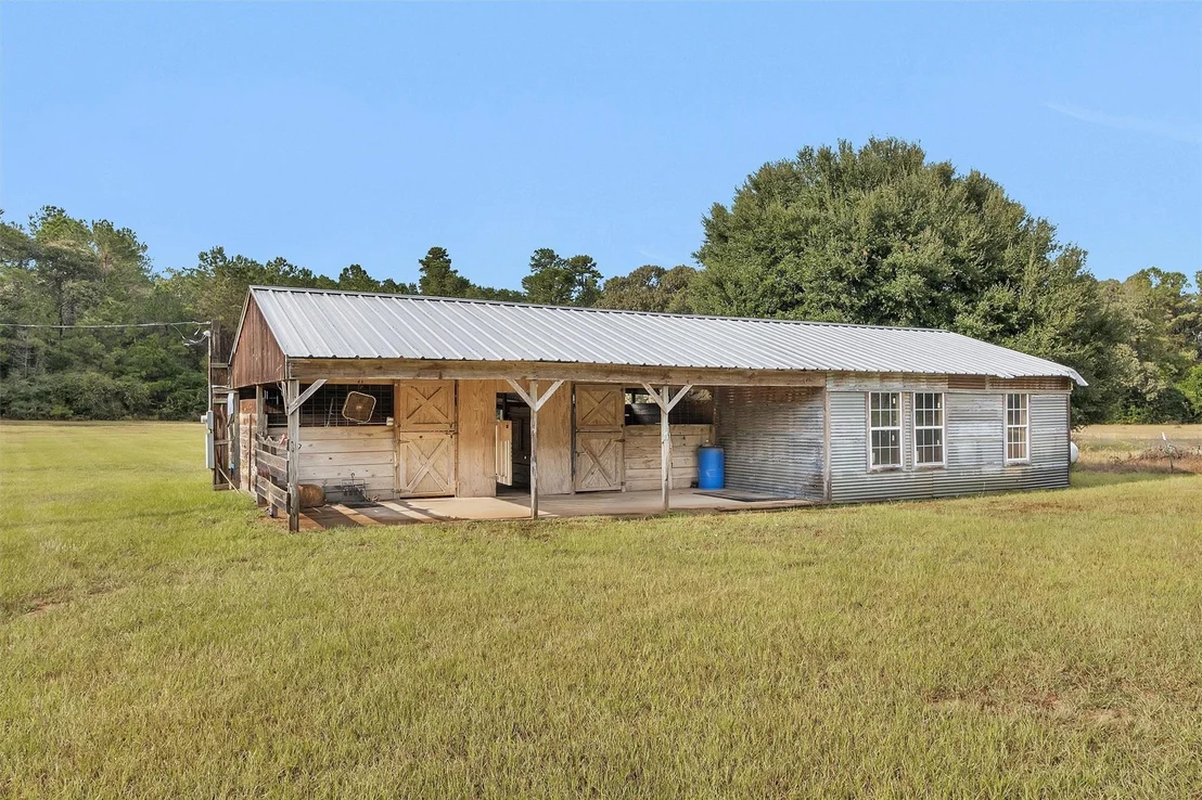 Photo of 13585 Walker Road