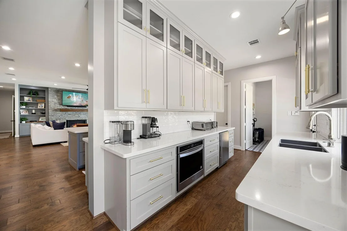 Photo of 3008 S Saddlebrook Lane