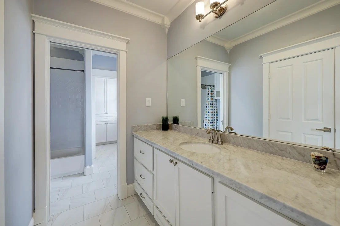 Photo of 449 W 23rd Street