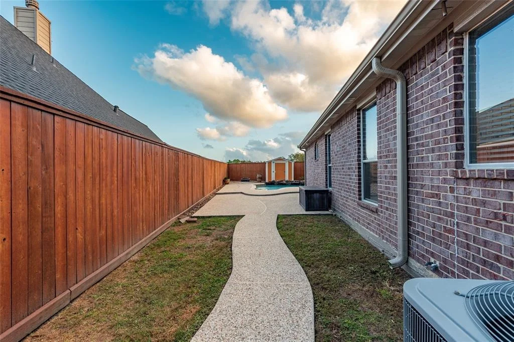 Photo of 2417 Piney Point Drive