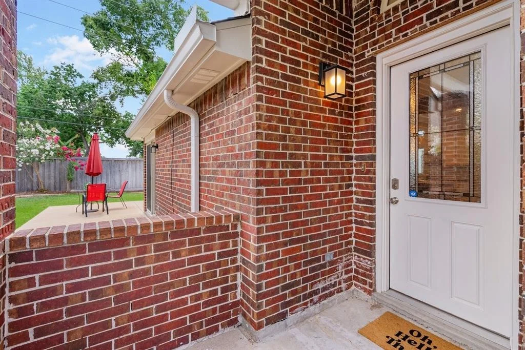 Photo of 14111 Highcroft Drive