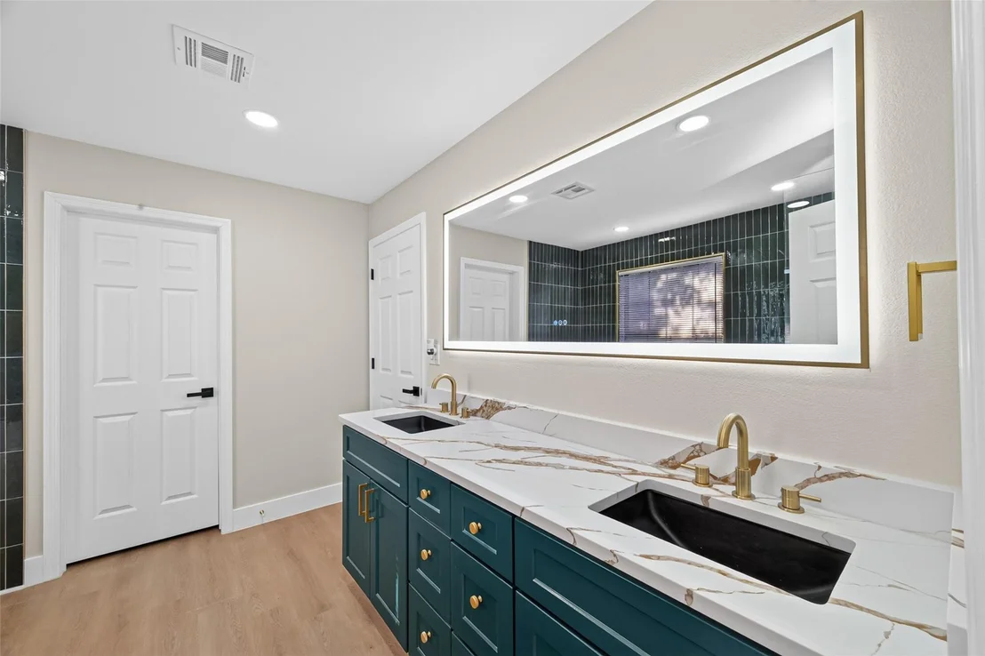 Photo of 12206 Fairhaven Lane