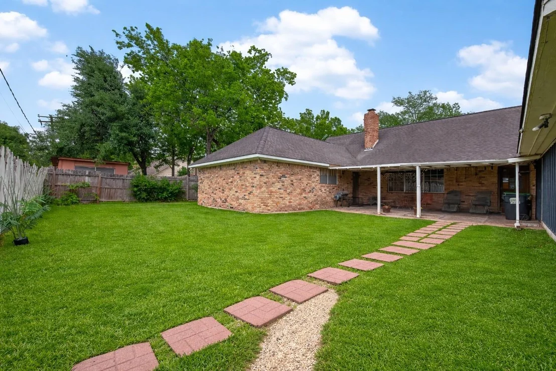 Photo of 2310 Fenwood Drive