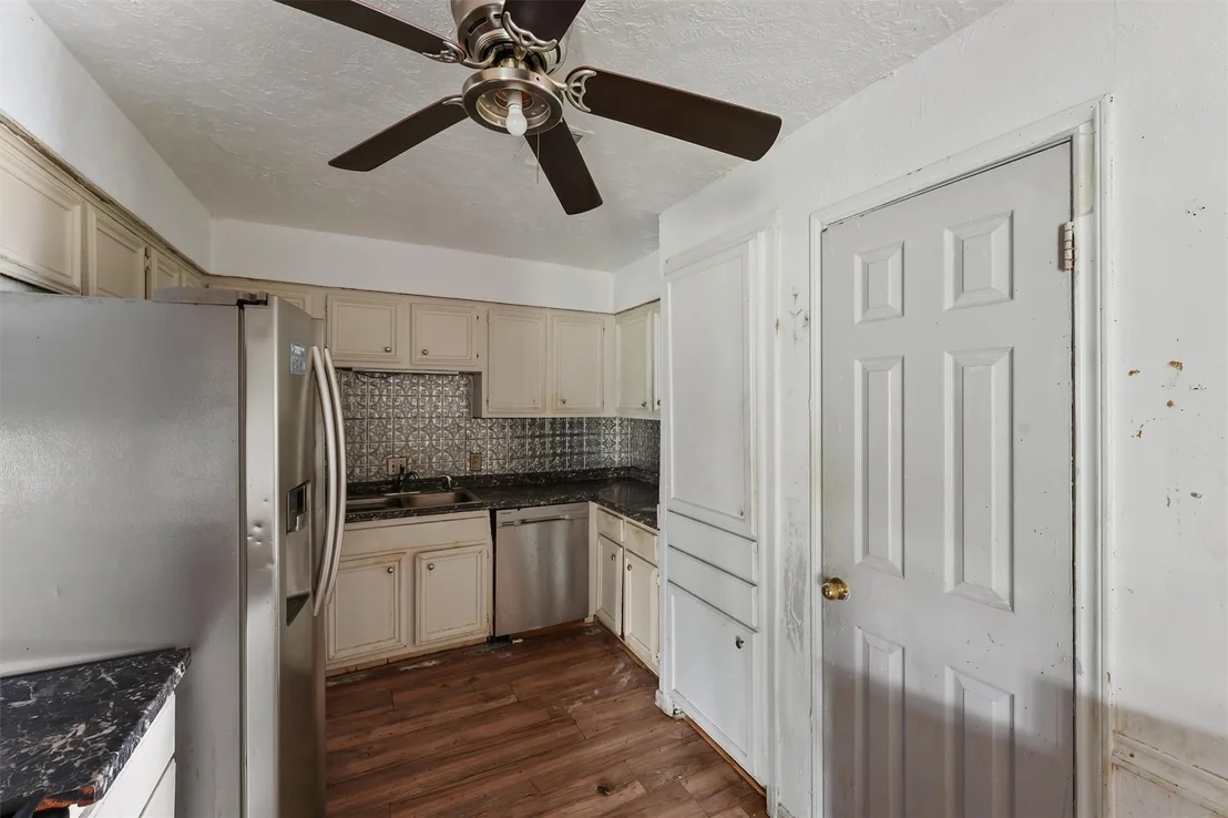 Photo of 4704 Coachman Drive