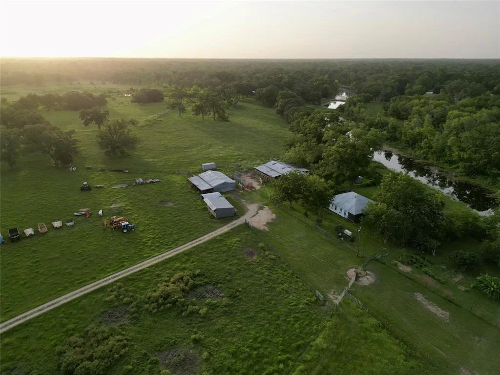 Photo of 5300 U-Pond Drive/County Road 611
