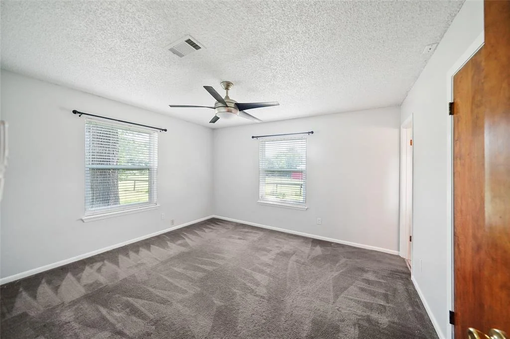 Photo of 44750 Cary Lane