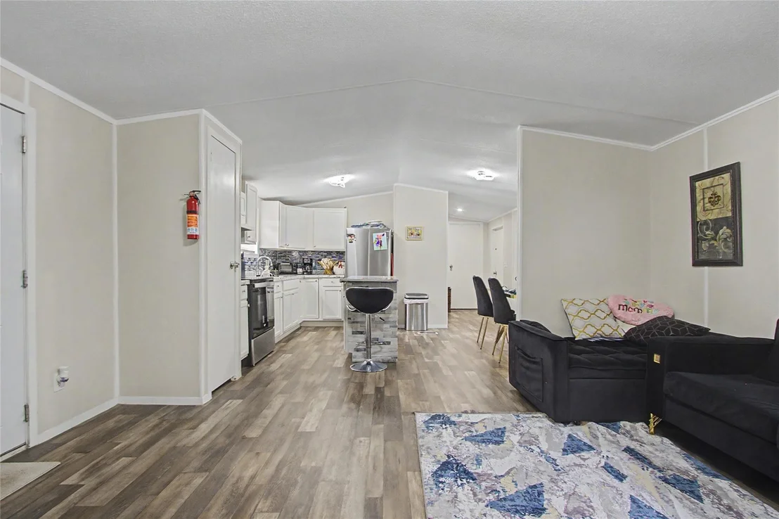 Photo of 5779 Road 3550