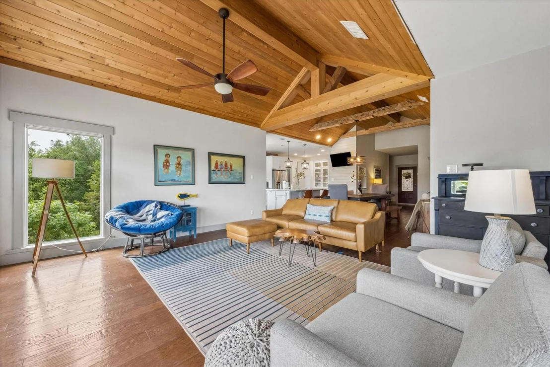 Photo of 511 Chimney Cove Drive