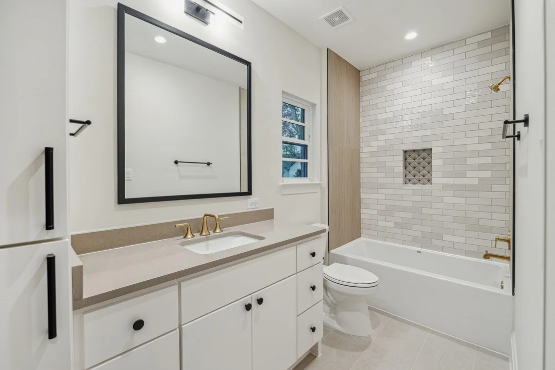 Photo of 1510 Longacre Drive