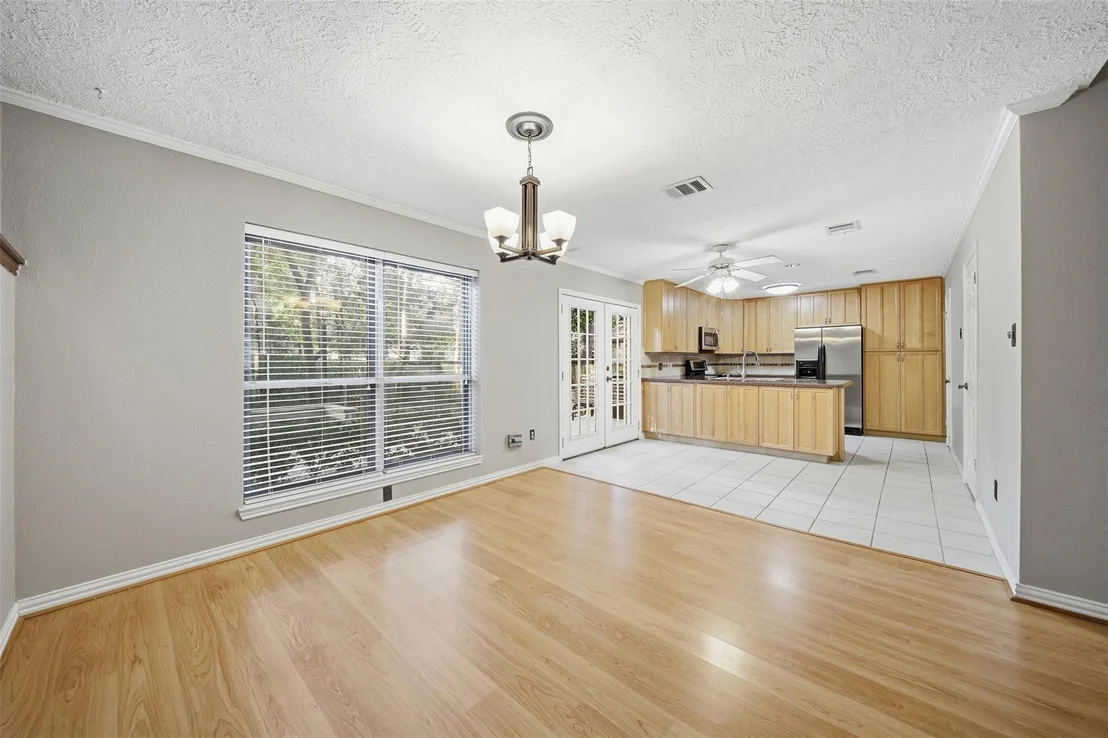 Photo of 71 Timberspire Lane