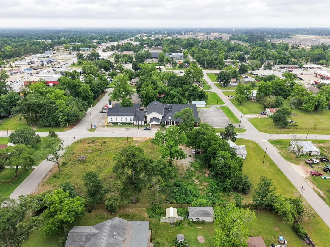 Photo of 305 N Thomason Street